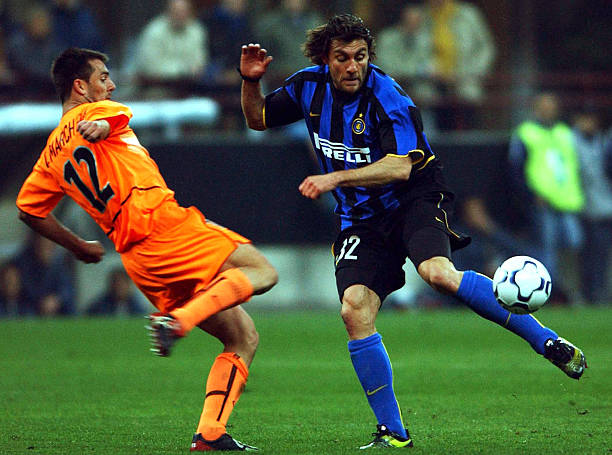 仅由主教练 仅由主教练