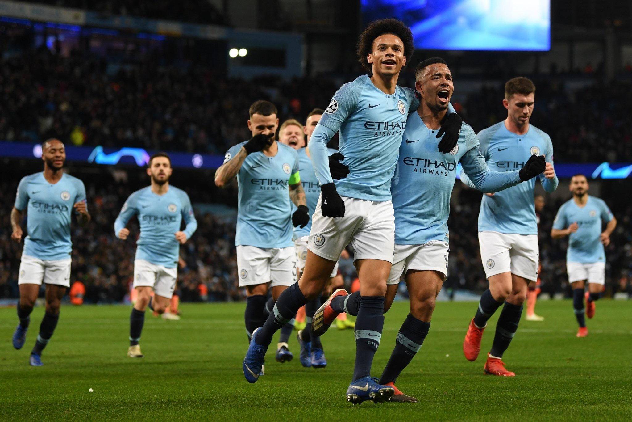 斯的赛场冲 斯的赛场冲