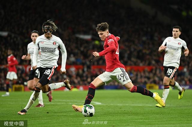 配合默契 配合默契